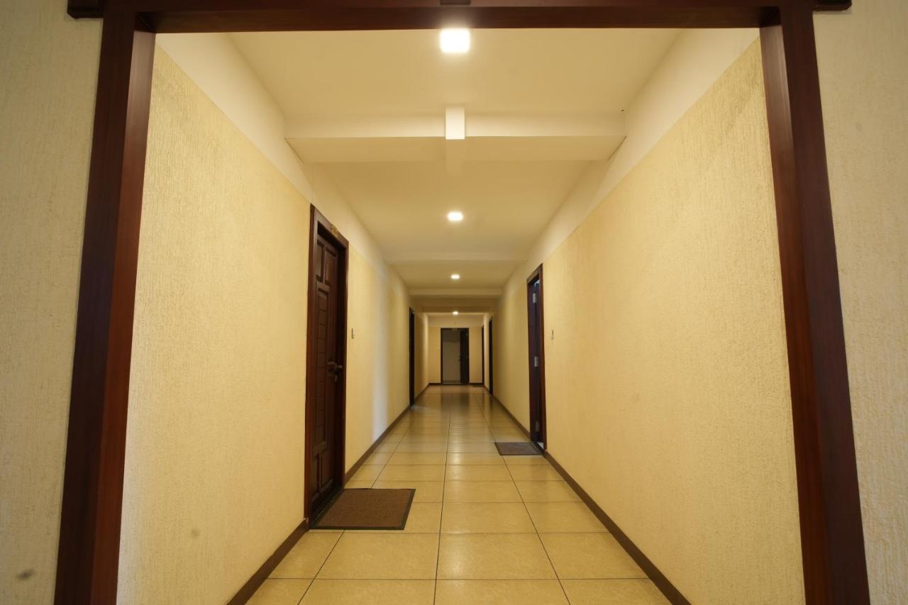 K V Suites Kochi Exterior photo